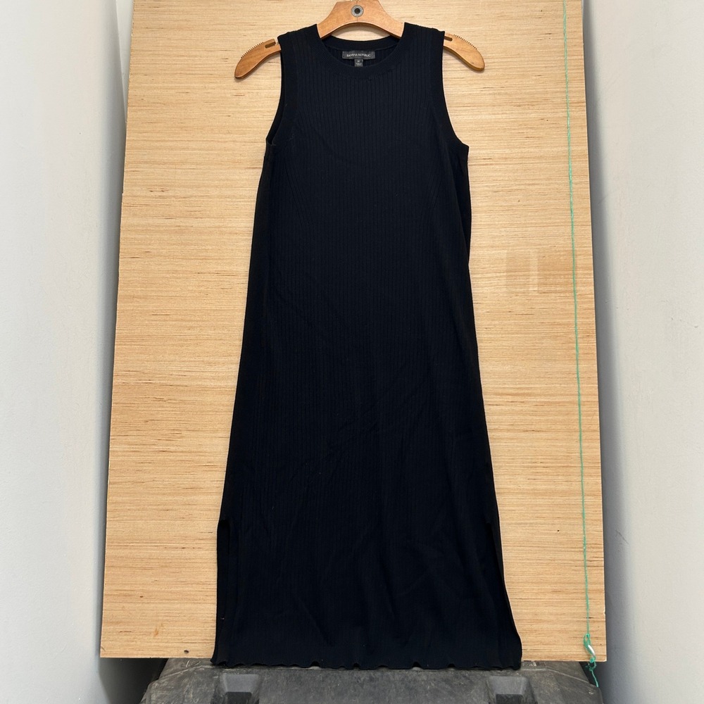 Banana Republic Black Ribbed Knit Sleeveless Midi Dress Side Slits Size M 7085